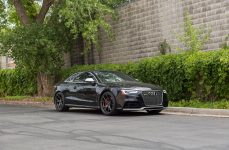 Audi RS5 на дисках V-FF 103 Carbon Graphite