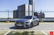 Mercedes A-Class (W176) на дисках VOSSEN HF-4T