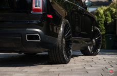 Rolls Royce Cullinan на дисках Vossen Forged S17-13