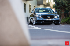 Mercedes E63 на дисках Vossen Hybrid Forged VFS-10