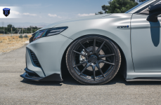 Toyota Camry на дисках RFX2 Matte Black