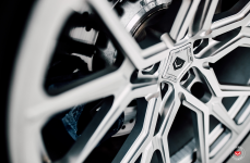 BMW M5 на дисках Vossen Forged M-X3