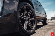 Cadillac Escalade на дисках Hybrid Forged HF6-2