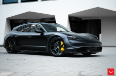 Porsche Taycan на дисках VOSSEN HF-5