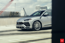 Lamborghini Urus на дисках Hybrid Forged HF-7