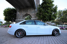 Audi B8.5 A4 на дисках Vorsteiner V-FF 103