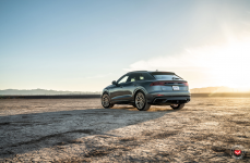 Audi Q8 на дисках Vossen Forged S17-01