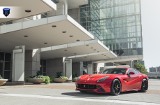 Ferrari F12 на дисках Rohana RFG15