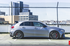 Mercedes A45s AMG на дисках Hybrid Forged HF-4T