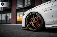 Mercedes E63 на дисках Rohana RFX11 Brushed Bronze