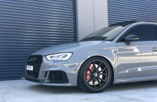 Audi RS3 на дисках V-FF 108 Carbon Graphite 19