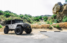 Jeep Wrangler на дисках Black Rhino Overland