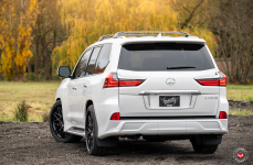 Lexus LX570 на кованых дисках Vossen Forged S17-07