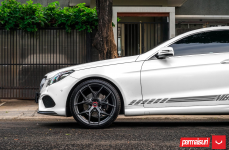 Mercedes E-Class на дисках Hybrid Forged HF-5