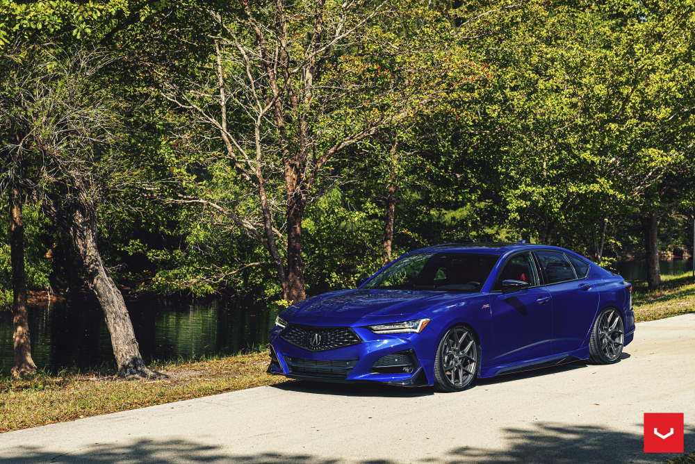 Acura TLX на дисках Hybrid Forged HF-5