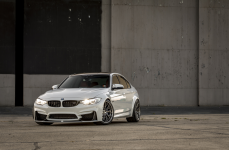BMW M3 на дисках Vorsteiner V-FF 107