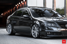 Acura TL на дисках Vossen VFS-1