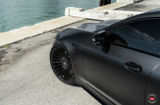 Mercedes AMG GT 63 S на дисках Vossen Forged S17-13