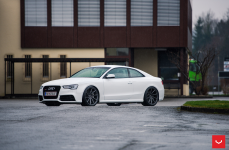Audi RS5 на дисках Vossen CVT