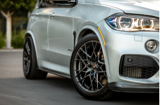 BMW X5 на дисках Vorsteiner 20