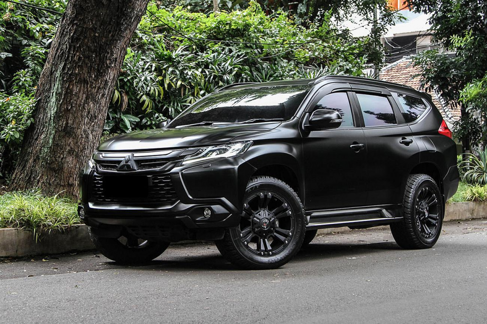 Mitsubishi Pajero Sport на дисках XD Series Monster II