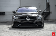 Mercedes E63 на дисках Hybrid Forged HF-5