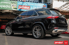 Mercedes GLE на дисках Hybrid Forged HF-5