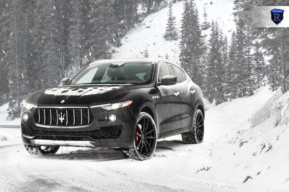 Maserati Levante на дисках Rohana RF2 Matte Black