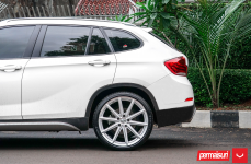 BMW X1 на дисках Hybrid Forged VFS-10