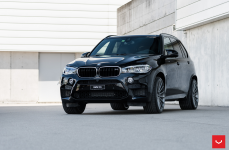 BMW X5 на дисках Vossen VFS-2