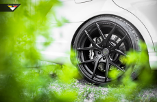 Mercedes-Benz C63 AMG на дисках Vorsteiner V-FF 101