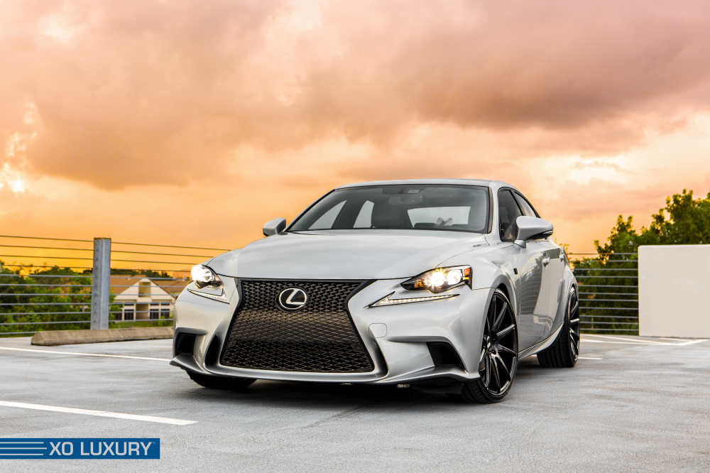 Lexus iS на дисках XO Luxury Sydney