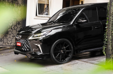 Lexus LX570 на дисках Vossen HF-3