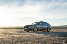 Audi Q8 на дисках Vossen Forged S17-01