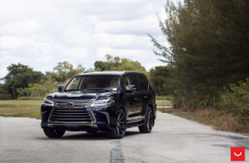 Lexus LX570 на дисках Hybrid Forged HF-3
