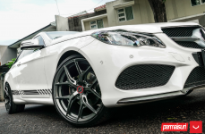 Mercedes E-Class на дисках Hybrid Forged HF-5