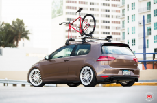 Volkswagen Mk7 GTI на дисках Vossen Forged LC-106T