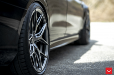 Mercedes E63 на дисках Hybrid Forged HF-5