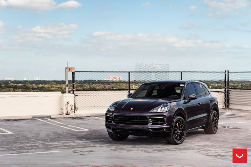 Porsche Cayenne S на дисках Hybrid Forged HF-2