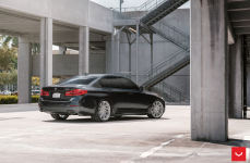 BMW 530i на дисках Vossen CV10