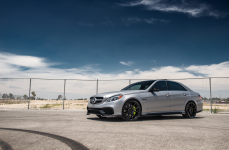 Mercedes E-Class (E63 AMG) на дисках 