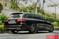 Mercedes-Benz E-Class на дисках Hybrid Forged HF-3