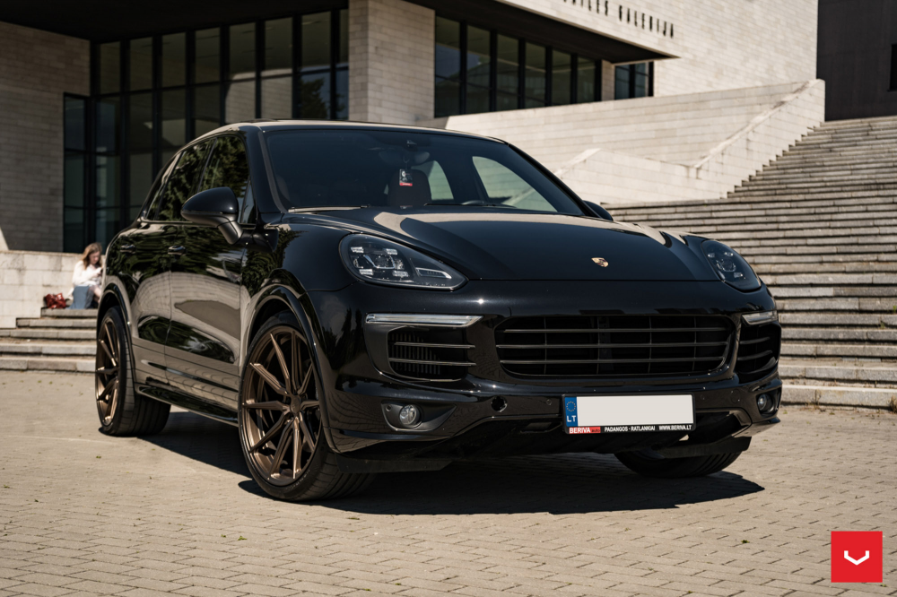Porsche Cayenne на дисках Hybrid Forged HF-3