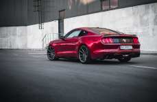 Ford Mustang на дисках Vossen CVT