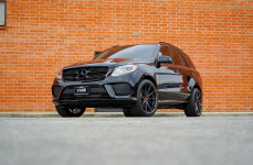 Mercedes Benz GLE на дисках V-FF 109 Carbon Graphite