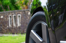 Toyota Land Cruiser на дисках KMC MC5