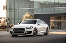 Audi RS5 на дисках 20