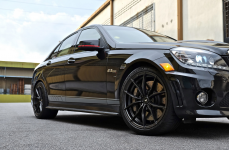 Mercedes Benz C63 на дисках Vortseiner V-FF 108 Carbon Graphite