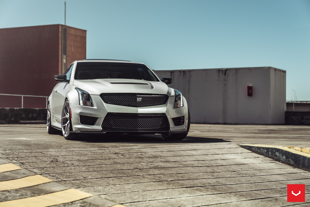 Cadillac ATS-V на дисках Hybrid Forged HF-5
