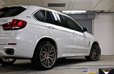 BMW X5 на дисках Vorsteiner V-FF 107 R22